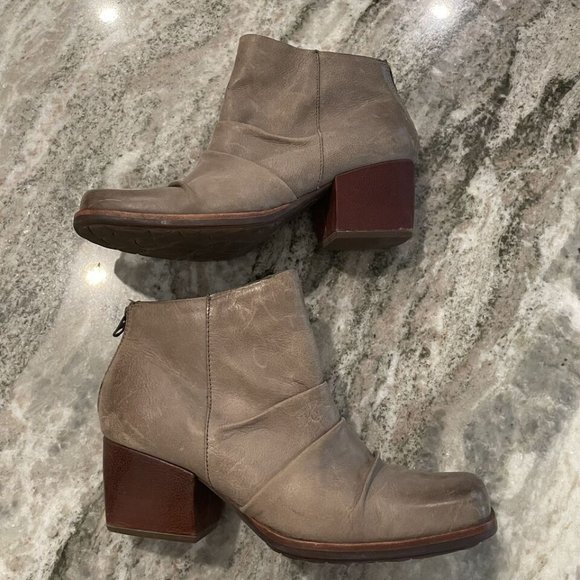 Kork-Ease Kissel Boots Size 9.5 Leather Square Toe Block Heel Western Ranch - Picture 2 of 10